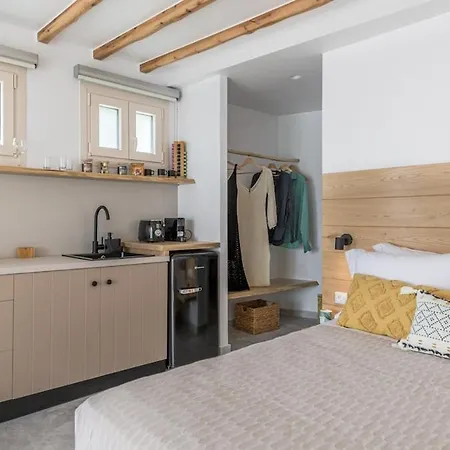 My Honey Bee Plaka (Milos)